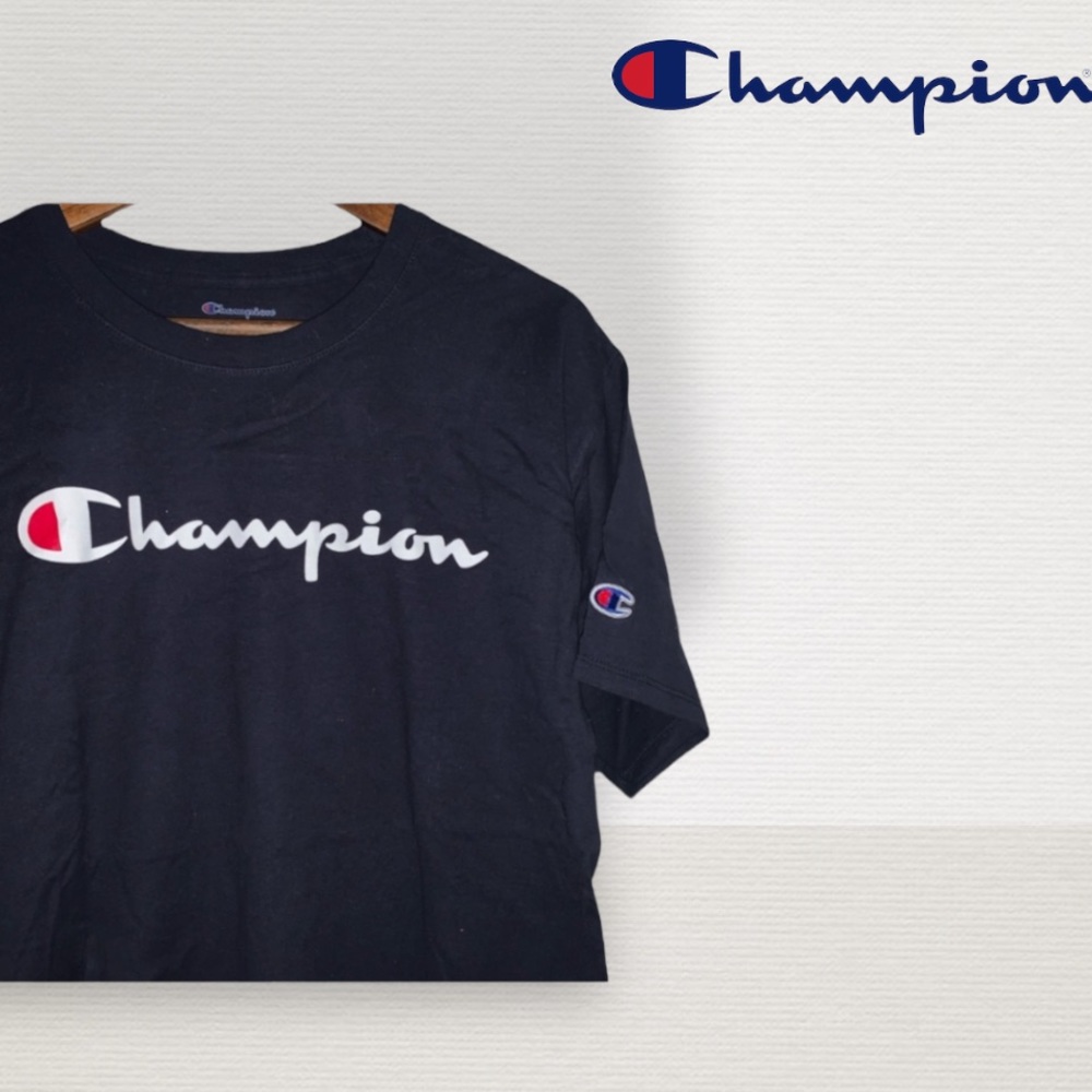 SOLD ! Champion Tee !